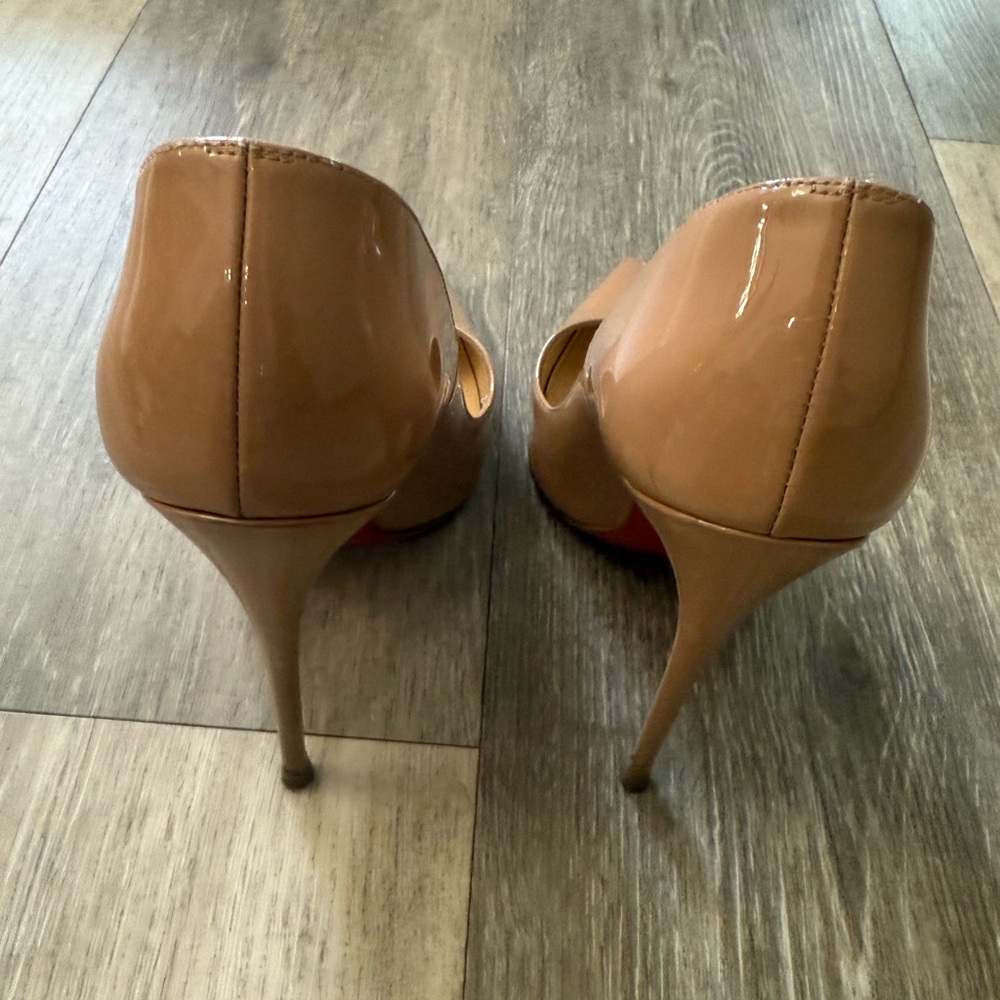 Authentic Christian Louboutin Nude So Kate Size 36 - Picture 2 of 11
